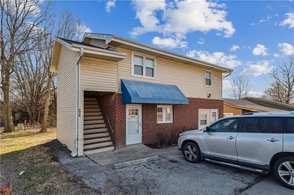 402 N Webster ST, Spring Hill, KS 66083