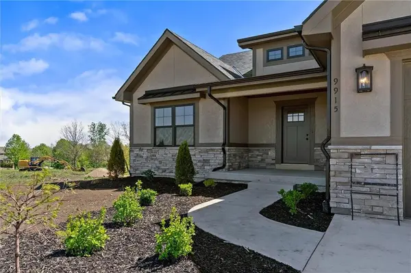 9915 Stockdale RD, Liberty, MO 64068