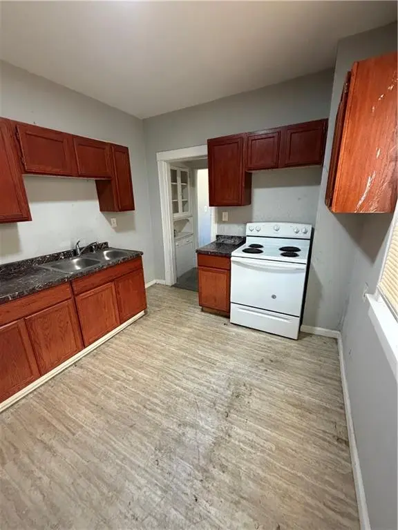 3009 Garfield AVE, Kansas City, MO 64109