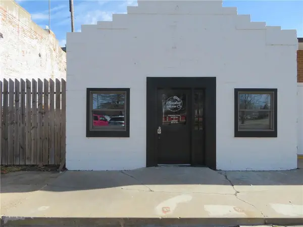 214 Railroad ST, Nortonville, KS 66060