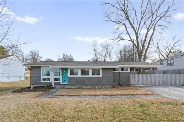 9801 E 33rd ST #S,  Independence,  MO 64052