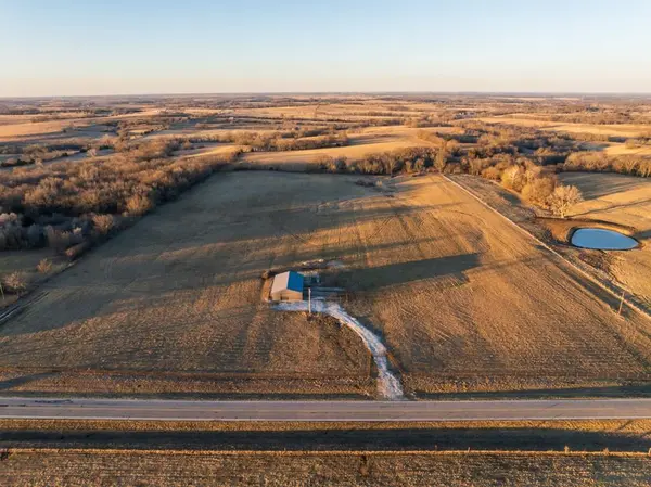NE State Route 52 HWY, Butler, MO 64730