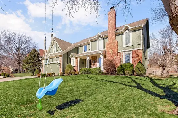 6412 W 125th ST, Leawood, KS 66209