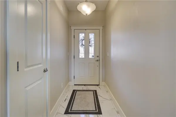 106 Victoria LN, Carl Junction, MO 64834