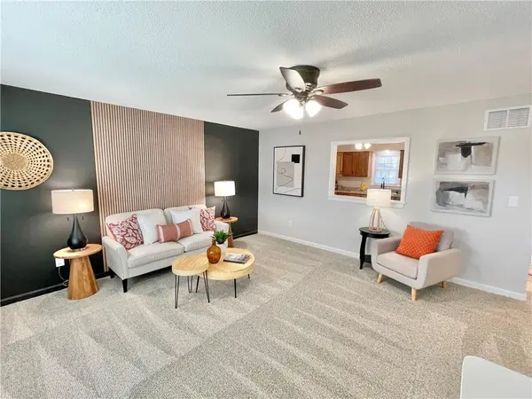 412 10th ST, Garden City, MO 64747