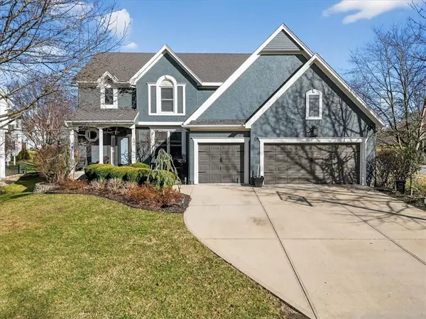 12811 Connell ST, Overland Park, KS 66213