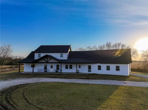 71 W V HWY, Lamar, MO 64759