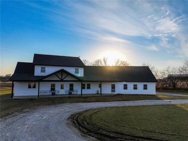 71 W V HWY, Lamar, MO 64759