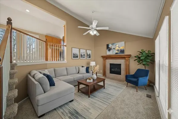 12683 S Belford ST, Olathe, KS 66061
