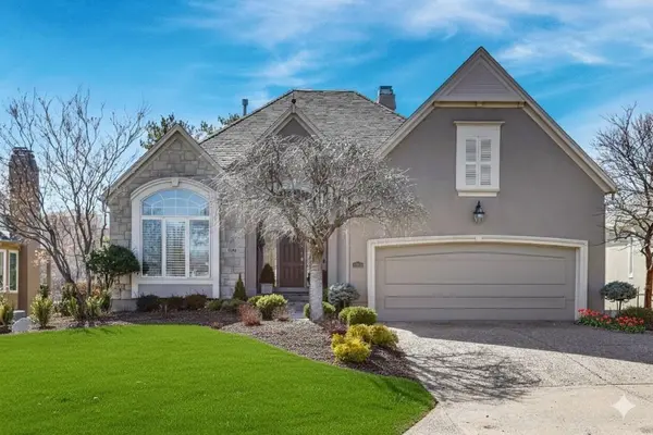 5205 W 116th ST,  Leawood,  KS 66211