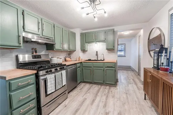 6500 Metcalf AVE, Mission, KS 66202