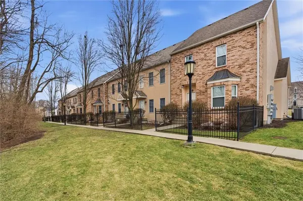 9747 N Lucerne ST, Kansas City, MO 64154