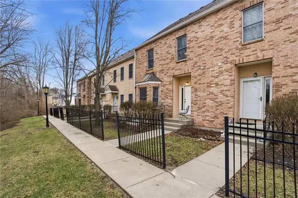 9747 N Lucerne ST, Kansas City, MO 64154
