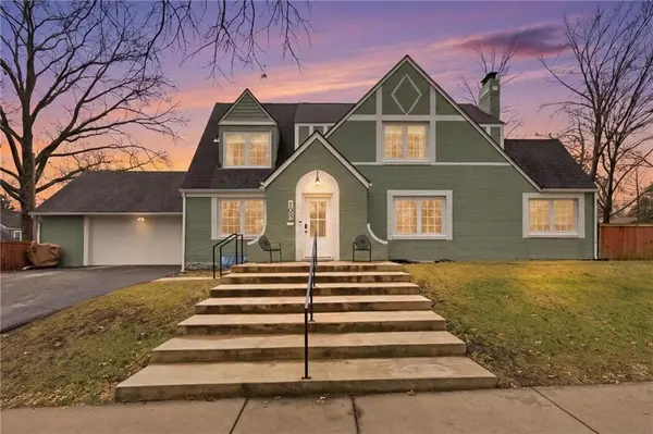 103 E Meyer BLVD, Kansas City, MO 64113