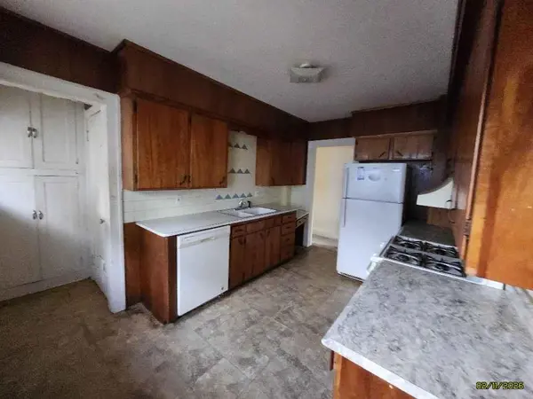 712 St Louis AVE, Excelsior Springs, MO 64024