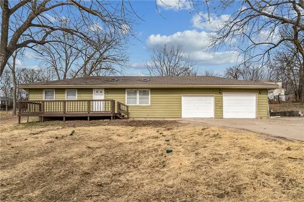 306 E 165th ST,  Belton,  MO 64012