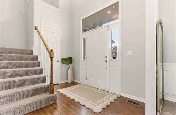 13212 Carter ST, Overland Park, KS 66213