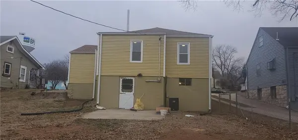 1505 N 38th ST, Kansas City, KS 66102