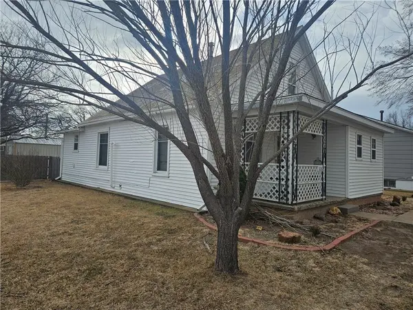 328 N Ericson AVE, Other, KS 67758
