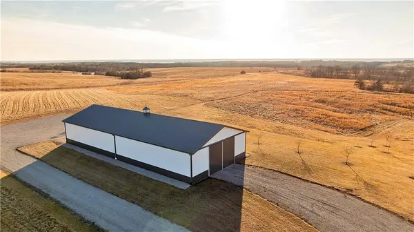 426 C HWY, Spickard, MO 64679