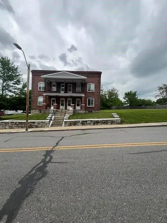 1010 Brooklyn AVE, Kansas City, MO 64127