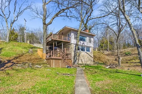 40 & 39B Z ST, Lake Lotawana, MO 64068