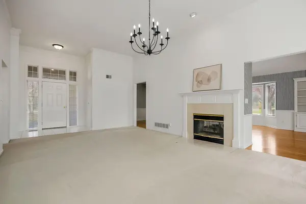 14252 Benson ST, Overland Park, KS 66221