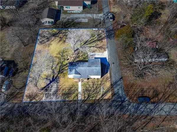140 Magoon ST, Osceola, MO 64776