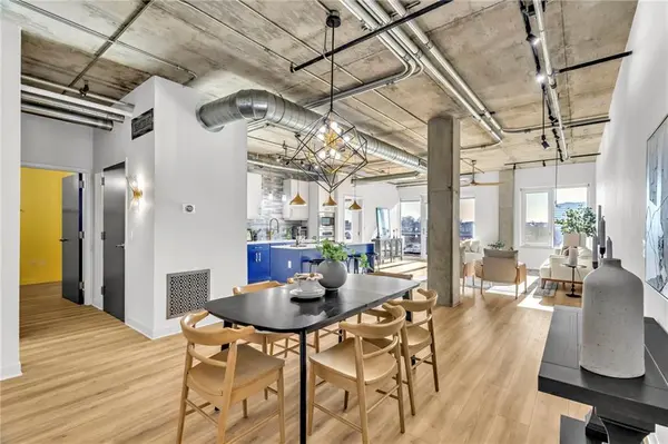 4141 Pennsylvania AVE #304,  Kansas City,  MO 64111