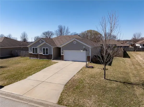 405 Villa DR, Pittsburg, KS 66762