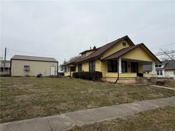 611 N Chestnut ST, Cameron, MO 64429