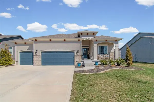 9208 NE 110th TER, Kansas City, MO 64157