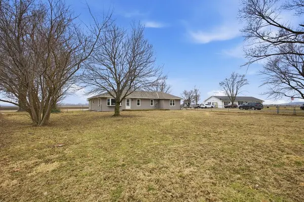 7166 State Route T HWY, Amazonia, MO 64421
