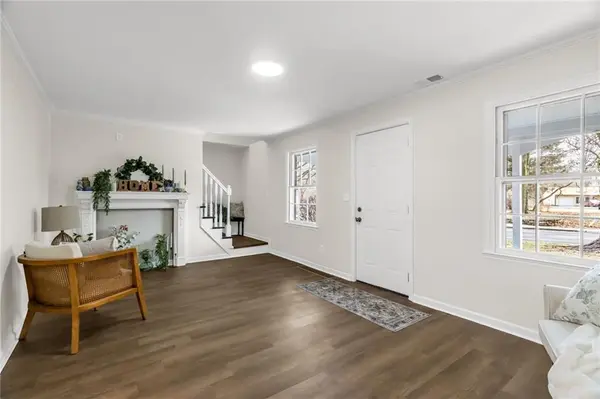 4126 Elledge DR, Roeland Park, KS 66205