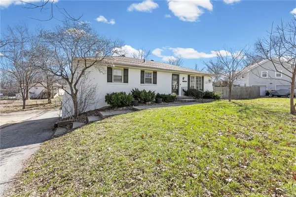 1303 Milwaukee ST, Excelsior Springs, MO 64024