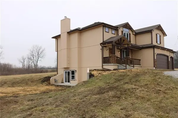 26309 E 267th ST, Harrisonville, MO 64701