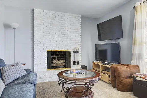 9923 Tracy AVE, Kansas City, MO 64131