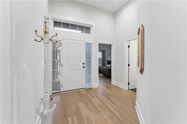 792 NE Algonquin ST, Lee's Summit, MO 64064