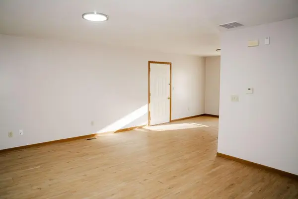 102 Steuben CT, Erie, KS 66733
