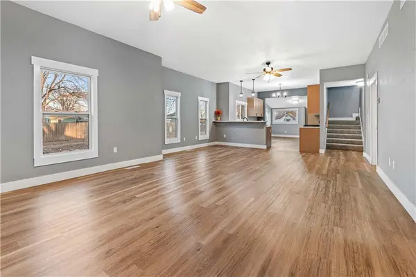 419 kearney ST, Manhattan, KS 66502