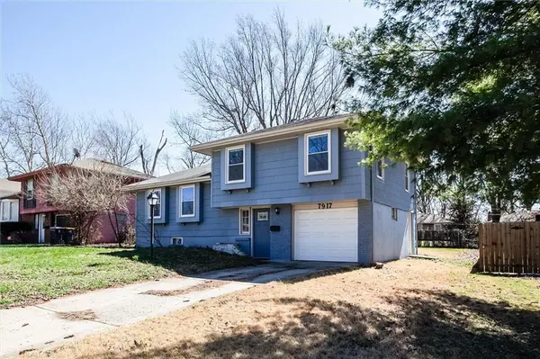 7917 E 117th ST, Kansas City, MO 64134