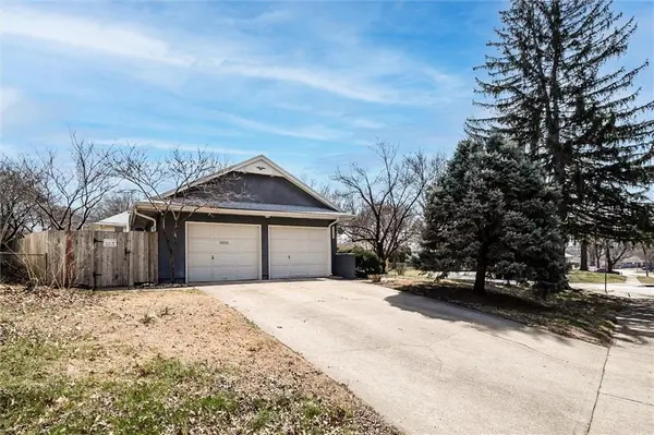 14400 E 40th ST #S, Independence, MO 64055