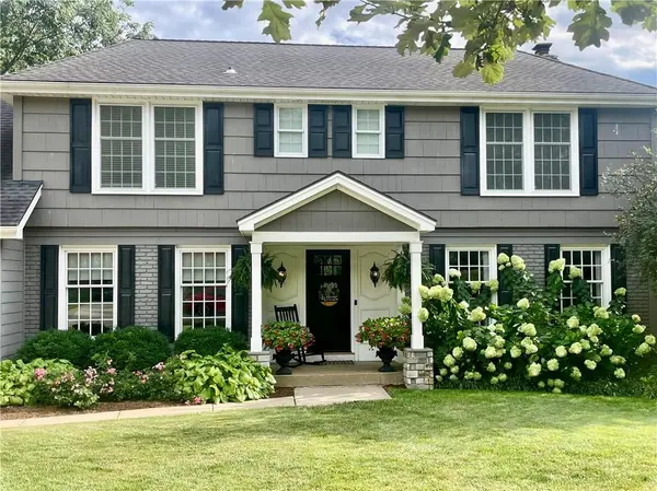 5507 W 90th TER, Overland Park, KS 66207
