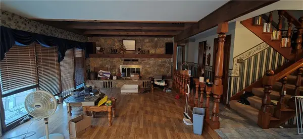 939 E 1264 RD, Lawrence, KS 66047