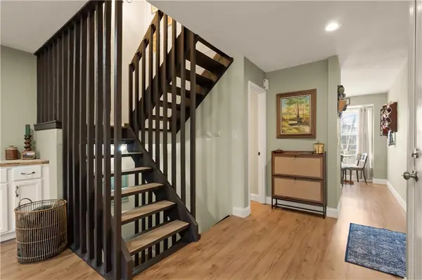 5557 Santa Fe DR, Overland Park, KS 66202