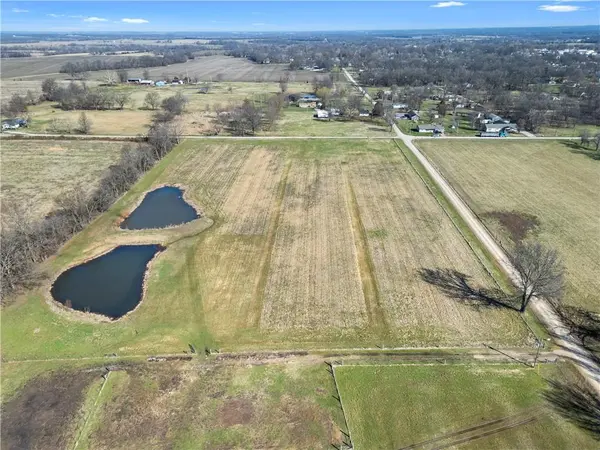 xxxx SW County Road 1037 N/A, Rich Hill, MO 64779