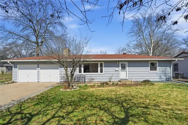 4400 E 137th ST, Grandview, MO 64030