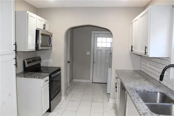 3428 S Benton AVE, Kansas City, MO 64128