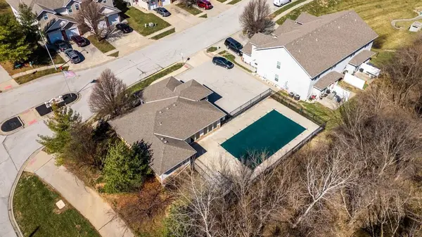 13684 OAK VALLEY DR, Platte City, MO 64079