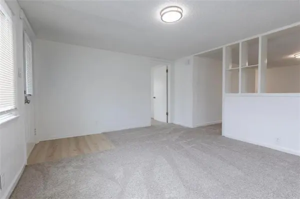 4420 N Jackson AVE, Kansas City, MO 64117